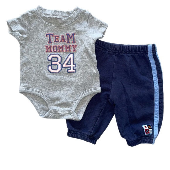 Carter's Other - ⭐️ 3 Month Carters Baby Boy Outfit⭐️